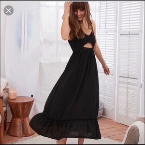 Black maxi dress with a cute front cutout!